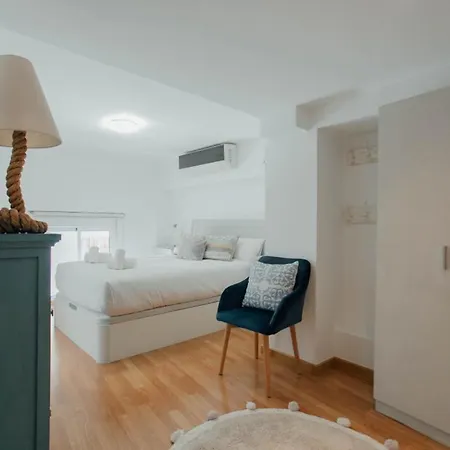 Cozy Next To The Alameda -2bdrm 1,5 Bath * Севилья